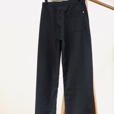 𝐁𝐚𝐥𝐞𝐧𝐜𝐢𝐚𝐠𝐚 巴黎世家 2026SS春夏新品 极简直筒休闲长裤👖定制哑光机能斜纹面料,透气抗皱垂 𝐁𝐚𝐥𝐞𝐧𝐜𝐢𝐚𝐠𝐚 巴黎世家 2026SS春夏新品 极简直筒休闲长裤👖定制哑光机能斜纹面料,透气抗皱垂