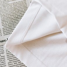 Versace 范思哲 2026SS春夏新品美杜莎金线刺绣短袖👕液氨丝光棉面料丝滑垂顺,透气抗皱久洗不发 Versace 范思哲 2026SS春夏新品美杜莎金线刺绣短袖👕液氨丝光棉面料丝滑垂顺,透气抗皱久洗不发
