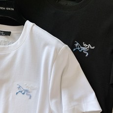 ARCTERYX 始祖鸟 2026SS春夏新品渐变骨架刺绣短袖上新!冰感珠地棉透气速干,户外久穿干爽不粘 ARCTERYX 始祖鸟 2026SS春夏新品渐变骨架刺绣短袖上新!冰感珠地棉透气速干,户外久穿干爽不粘