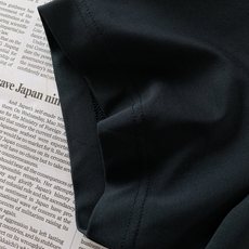 Prada 普拉达 2026SS春夏新品金色复古徽章刺绣短袖👕液氨丝光长绒棉冰凉丝滑,预缩抗洗不易发黄变 Prada 普拉达 2026SS春夏新品金色复古徽章刺绣短袖👕液氨丝光长绒棉冰凉丝滑,预缩抗洗不易发黄变
