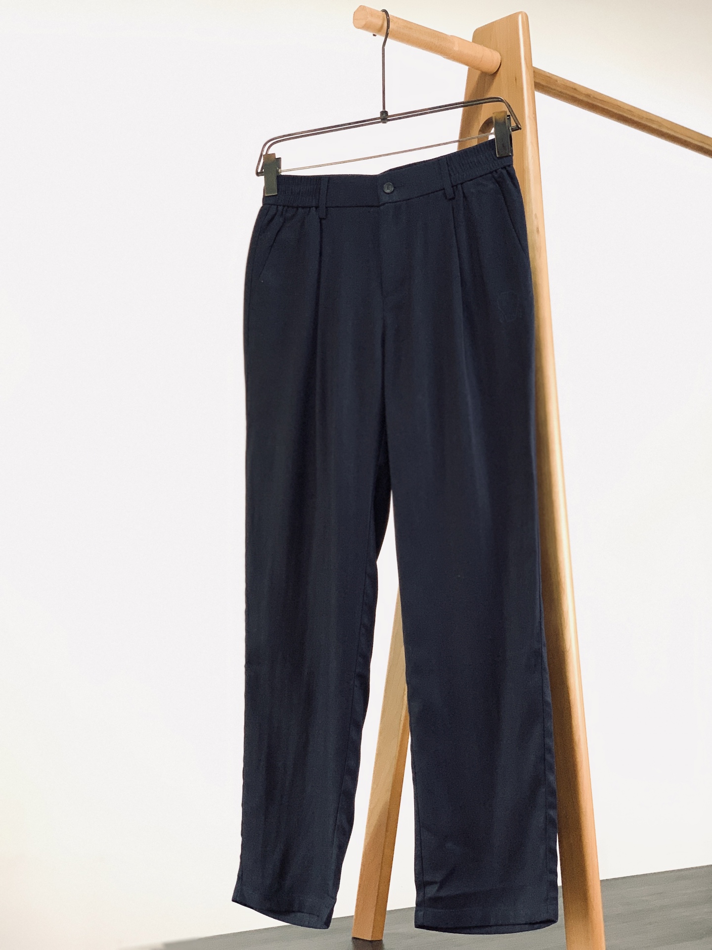 Brunello Cucinelli 布鲁奈罗.库奇内利 2026SS春夏新品意式轻奢休闲裤👖人字纹天丝