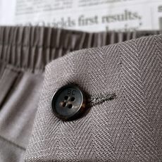 Brunello Cucinelli 布鲁奈罗.库奇内利 2026SS春夏新品意式轻奢休闲裤👖人字纹天丝 Brunello Cucinelli 布鲁奈罗.库奇内利 2026SS春夏新品意式轻奢休闲裤👖人字纹天丝