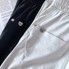 𝐁𝐚𝐥𝐞𝐧𝐜𝐢𝐚𝐠𝐚 巴黎世家 2026SS春夏新品 水洗机能阔腿休闲裤👖轻量冰感机能面料轻薄透气,抗皱 𝐁𝐚𝐥𝐞𝐧𝐜𝐢𝐚𝐠𝐚 巴黎世家 2026SS春夏新品 水洗机能阔腿休闲裤👖轻量冰感机能面料轻薄透气,抗皱