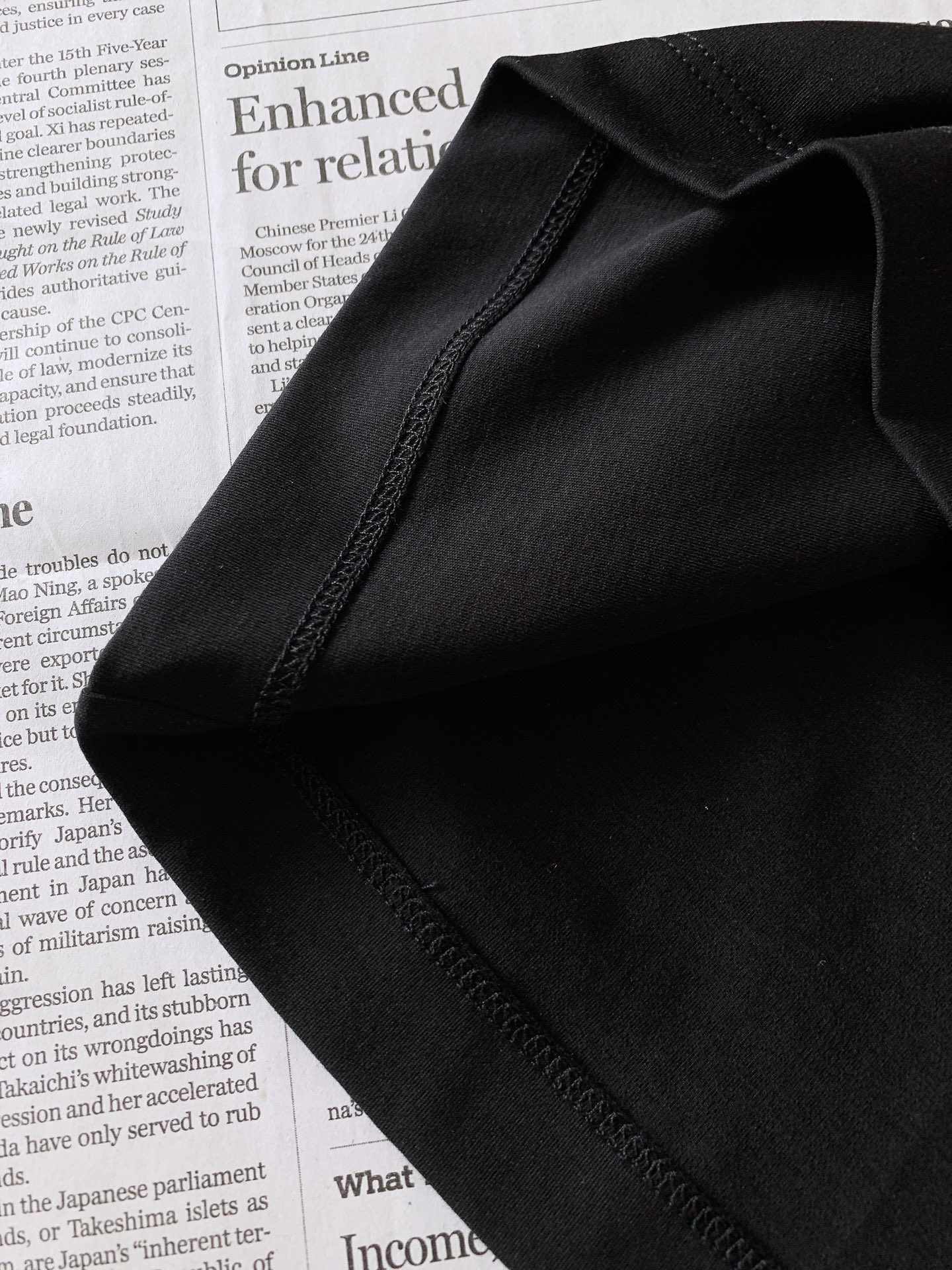 LouisVuitton 路易威登 2026SS春夏新品金线口袋刺绣短袖👕甄选高支丝光长绒棉面料，酵素水