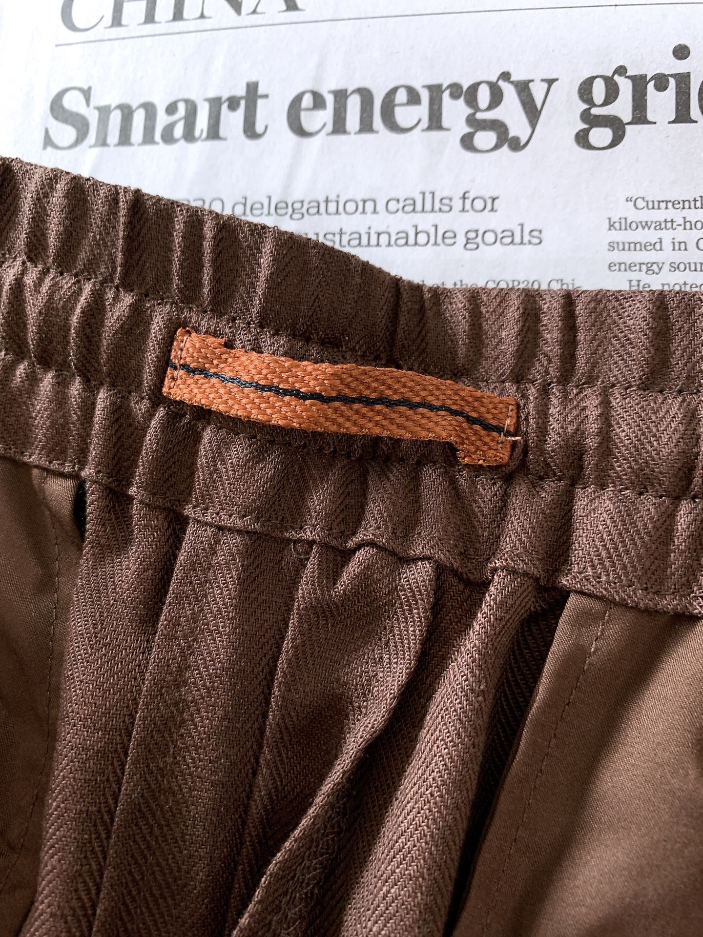 Ermenegildo Zegna 杰尼亚 2026SS春夏新品 亚麻天丝混纺休闲直筒休闲裤👖采用品牌专
