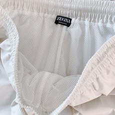 Ermenegildo Zegna 杰尼亚 2026SS春夏新品 轻奢速干短裤🩳男士夏日高端必备五分裤。 Ermenegildo Zegna 杰尼亚 2026SS春夏新品 轻奢速干短裤🩳男士夏日高端必备五分裤。