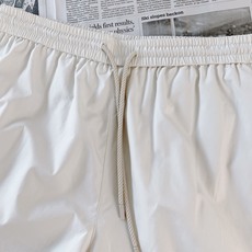 Ermenegildo Zegna 杰尼亚 2026SS春夏新品 轻奢速干短裤🩳男士夏日高端必备五分裤。 Ermenegildo Zegna 杰尼亚 2026SS春夏新品 轻奢速干短裤🩳男士夏日高端必备五分裤。