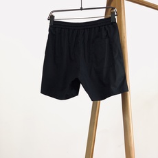 Ermenegildo Zegna 杰尼亚 2026SS春夏新品 轻奢速干短裤🩳男士夏日高端必备五分裤。 Ermenegildo Zegna 杰尼亚 2026SS春夏新品 轻奢速干短裤🩳男士夏日高端必备五分裤。