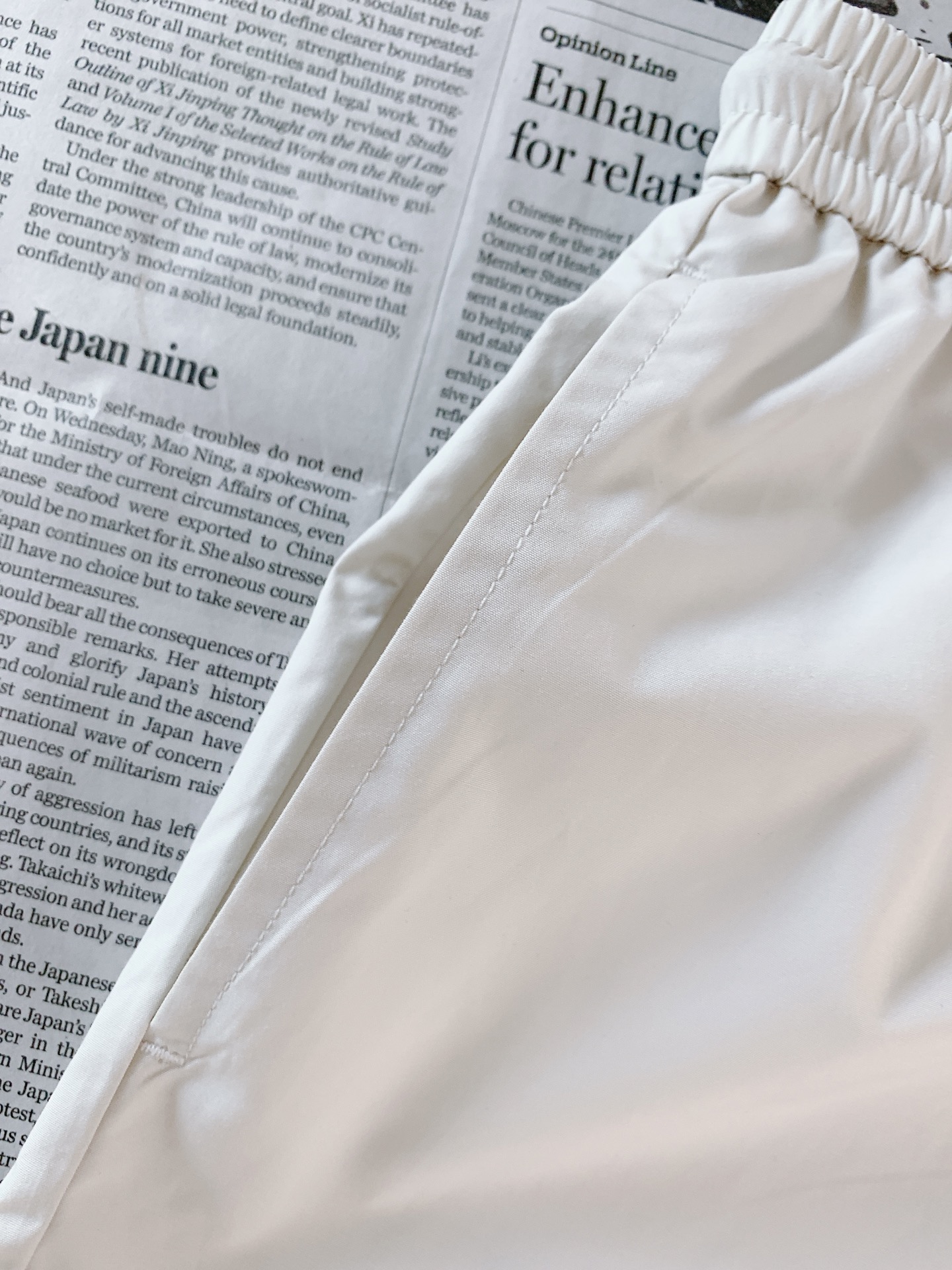 Celine 赛琳 2026SS春夏新品凯旋门速干短裤🩳夏日刚需百搭五分裤。甄选高品质轻薄速干面料，内里