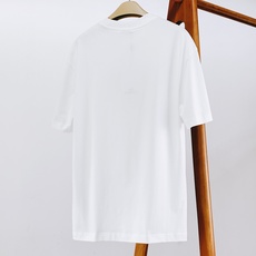 Burberry 巴宝莉 2026SS春夏新品 英伦风字母标识短袖T恤👕甄选冰感锦纶面料,上身顺滑凉爽, Burberry 巴宝莉 2026SS春夏新品 英伦风字母标识短袖T恤👕甄选冰感锦纶面料,上身顺滑凉爽,