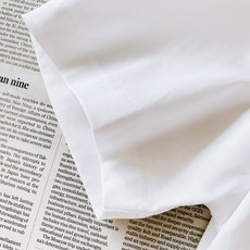 Burberry 巴宝莉 2026SS春夏新品 英伦风字母标识短袖T恤👕甄选冰感锦纶面料,上身顺滑凉爽, Burberry 巴宝莉 2026SS春夏新品 英伦风字母标识短袖T恤👕甄选冰感锦纶面料,上身顺滑凉爽,