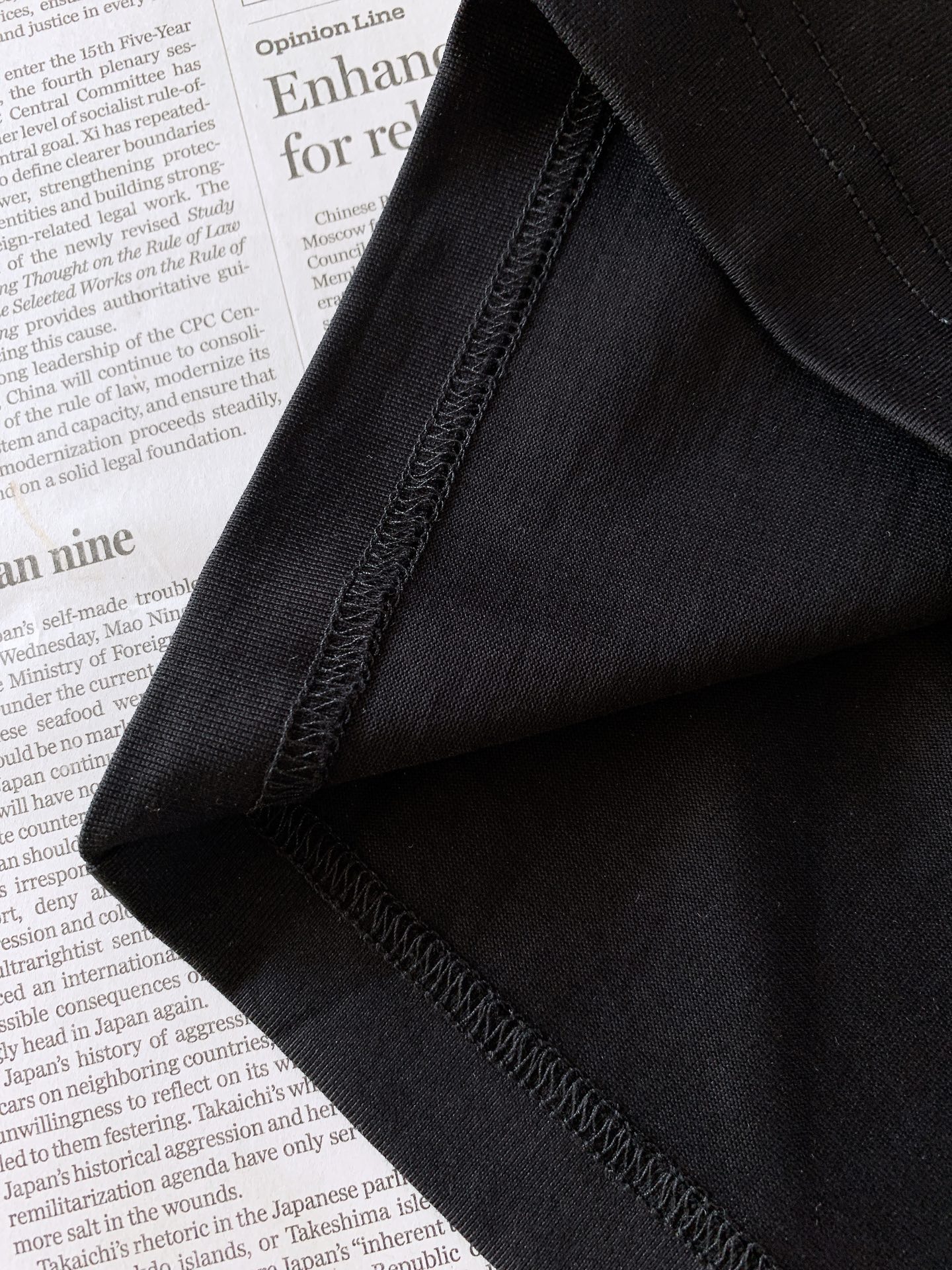 Burberry 巴宝莉 2026SS春夏新品 英伦风字母标识短袖T恤👕甄选冰感锦纶面料，上身顺滑凉爽，