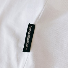 Burberry 巴宝莉 2026SS春夏新品 马年限定卡通小马短袖T恤👕甄选高支精梳纯棉面料,柔软亲肤 Burberry 巴宝莉 2026SS春夏新品 马年限定卡通小马短袖T恤👕甄选高支精梳纯棉面料,柔软亲肤