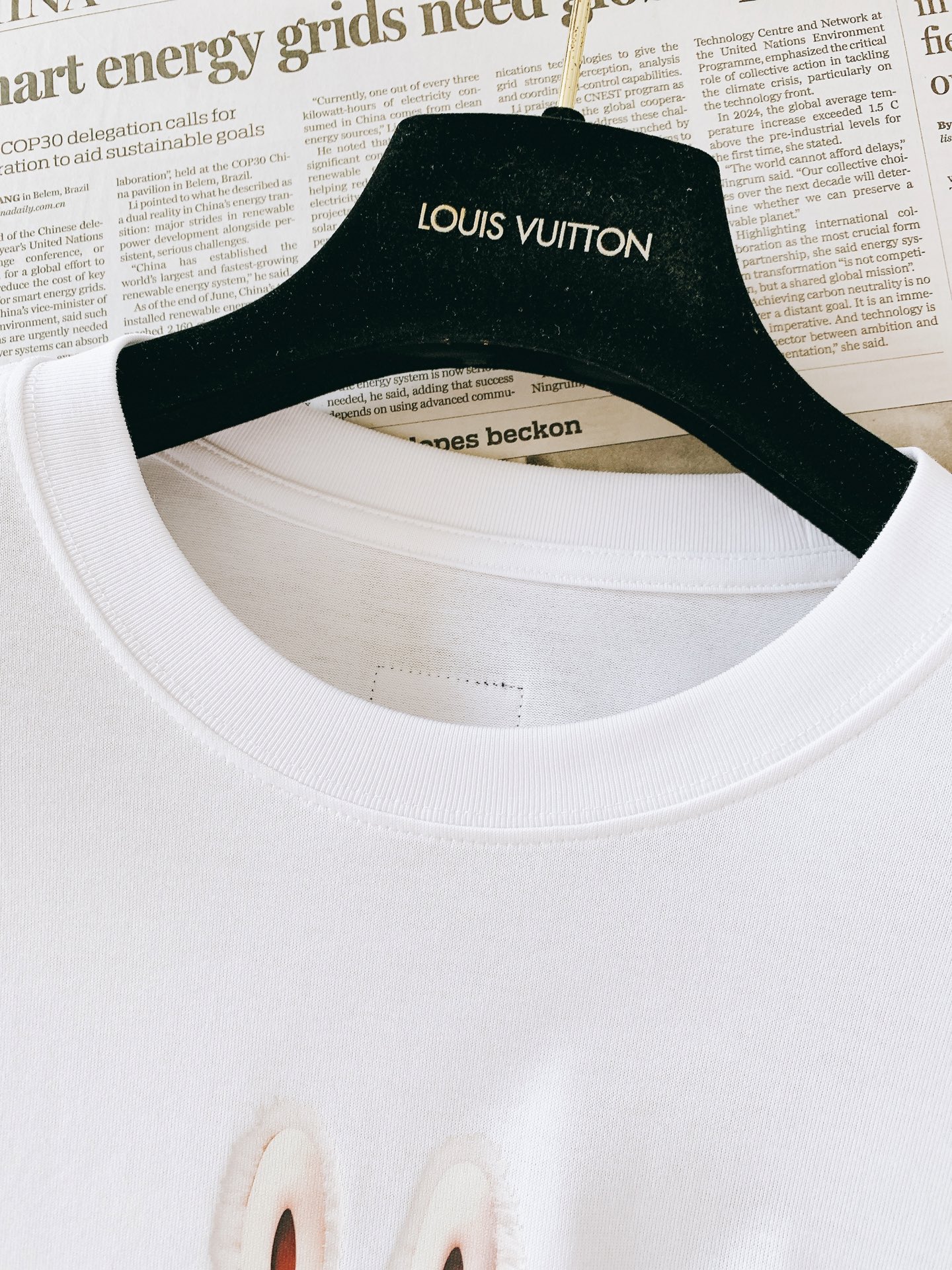 LouisVuitton 路易威登 2026SS春夏新品 联名Labubu兔子娃娃短袖T恤，甄选高支精梳