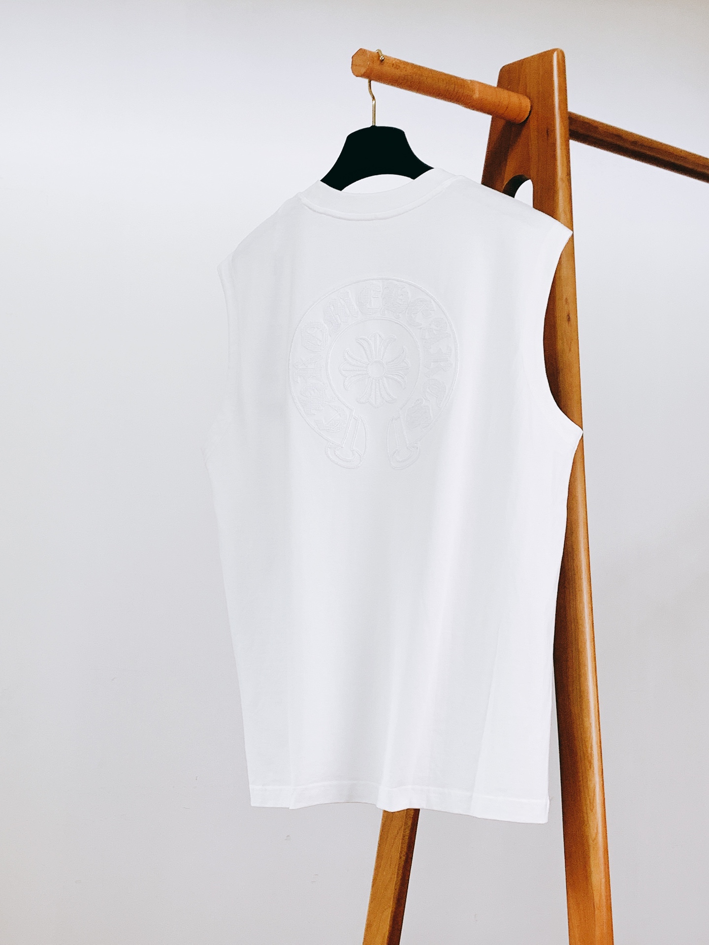 Chrome Hearts 克罗心 2026SS春夏新品 暗纹刺绣无袖背心🎽甄选高支精梳纯棉面料，软糯亲