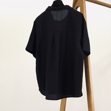 Maison Margiela MM6 马丁马吉拉 2026SS春夏新品 夏季休闲套装,甄选透气水洗肌理面料,自带自然微 Maison Margiela MM6 马丁马吉拉 2026SS春夏新品 夏季休闲套装,甄选透气水洗肌理面料,自带自然微