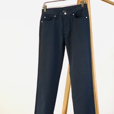 Bolangni 布里奥尼 2026SS春夏新品 男士休闲五袋长裤👖意大利高端奢品力作,甄选高密斜纹精纺面料,触感细腻软 Bolangni 布里奥尼 2026SS春夏新品 男士休闲五袋长裤👖意大利高端奢品力作,甄选高密斜纹精纺面料,触感细腻软