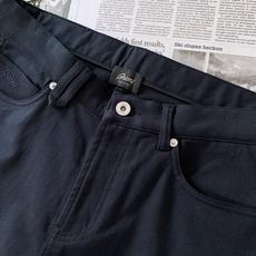 Bolangni 布里奥尼 2026SS春夏新品 男士休闲五袋长裤👖意大利高端奢品力作,甄选高密斜纹精纺面料,触感细腻软 Bolangni 布里奥尼 2026SS春夏新品 男士休闲五袋长裤👖意大利高端奢品力作,甄选高密斜纹精纺面料,触感细腻软