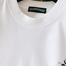 Chrome Hearts 克罗心 2026SS春夏新品 水墨蓝十字短袖T恤👕重磅厚实纯棉面料,触感扎实透气,上身挺括 Chrome Hearts 克罗心 2026SS春夏新品 水墨蓝十字短袖T恤👕重磅厚实纯棉面料,触感扎实透气,上身挺括