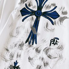 Chrome Hearts 克罗心 2026SS春夏新品 水墨蓝十字短袖T恤👕重磅厚实纯棉面料,触感扎实透气,上身挺括 Chrome Hearts 克罗心 2026SS春夏新品 水墨蓝十字短袖T恤👕重磅厚实纯棉面料,触感扎实透气,上身挺括