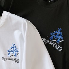 Chrome Hearts 克罗心 2026SS春夏新品 蓝十字架印花短袖👕甄选高克重纯棉面料打造,触感柔软扎实,上身 Chrome Hearts 克罗心 2026SS春夏新品 蓝十字架印花短袖👕甄选高克重纯棉面料打造,触感柔软扎实,上身