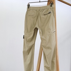 Stone Island 石头岛 2026SS春夏新品 工装束脚休闲裤👖甄选高支水洗混纺面料,触感柔软干爽,自带细腻水 Stone Island 石头岛 2026SS春夏新品 工装束脚休闲裤👖甄选高支水洗混纺面料,触感柔软干爽,自带细腻水