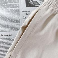 ALO 阿洛 2026SS春夏新品 休闲五分短裤🩳甄选舒适纯棉面料,触感软糯亲肤,透气不闷汗,春夏日常穿毫无负担。松紧抽 ALO 阿洛 2026SS春夏新品 休闲五分短裤🩳甄选舒适纯棉面料,触感软糯亲肤,透气不闷汗,春夏日常穿毫无负担。松紧抽