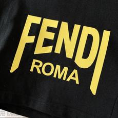 Fendi 芬迪 2026SS春夏新品 休闲运动短裤🩳甄选细腻亲肤棉质面料,触感柔软透气,久穿不闷汗,拥有良好垂感,日常 Fendi 芬迪 2026SS春夏新品 休闲运动短裤🩳甄选细腻亲肤棉质面料,触感柔软透气,久穿不闷汗,拥有良好垂感,日常