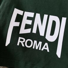 Fendi 芬迪 2026SS春夏新品 休闲运动短裤🩳甄选细腻亲肤棉质面料,触感柔软透气,久穿不闷汗,拥有良好垂感,日常 Fendi 芬迪 2026SS春夏新品 休闲运动短裤🩳甄选细腻亲肤棉质面料,触感柔软透气,久穿不闷汗,拥有良好垂感,日常