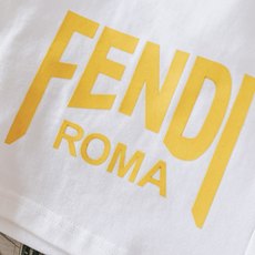 Fendi 芬迪 2026SS春夏新品 休闲运动短裤🩳甄选细腻亲肤棉质面料,触感柔软透气,久穿不闷汗,拥有良好垂感,日常 Fendi 芬迪 2026SS春夏新品 休闲运动短裤🩳甄选细腻亲肤棉质面料,触感柔软透气,久穿不闷汗,拥有良好垂感,日常