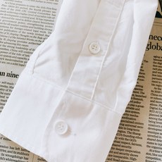 Burberry 巴宝莉 2026FW早秋新品 经典战马刺绣长袖牛津衬衫👔白/浅蓝双色可选,男生穿搭刚需单品。甄选高品质 Burberry 巴宝莉 2026FW早秋新品 经典战马刺绣长袖牛津衬衫👔白/浅蓝双色可选,男生穿搭刚需单品。甄选高品质