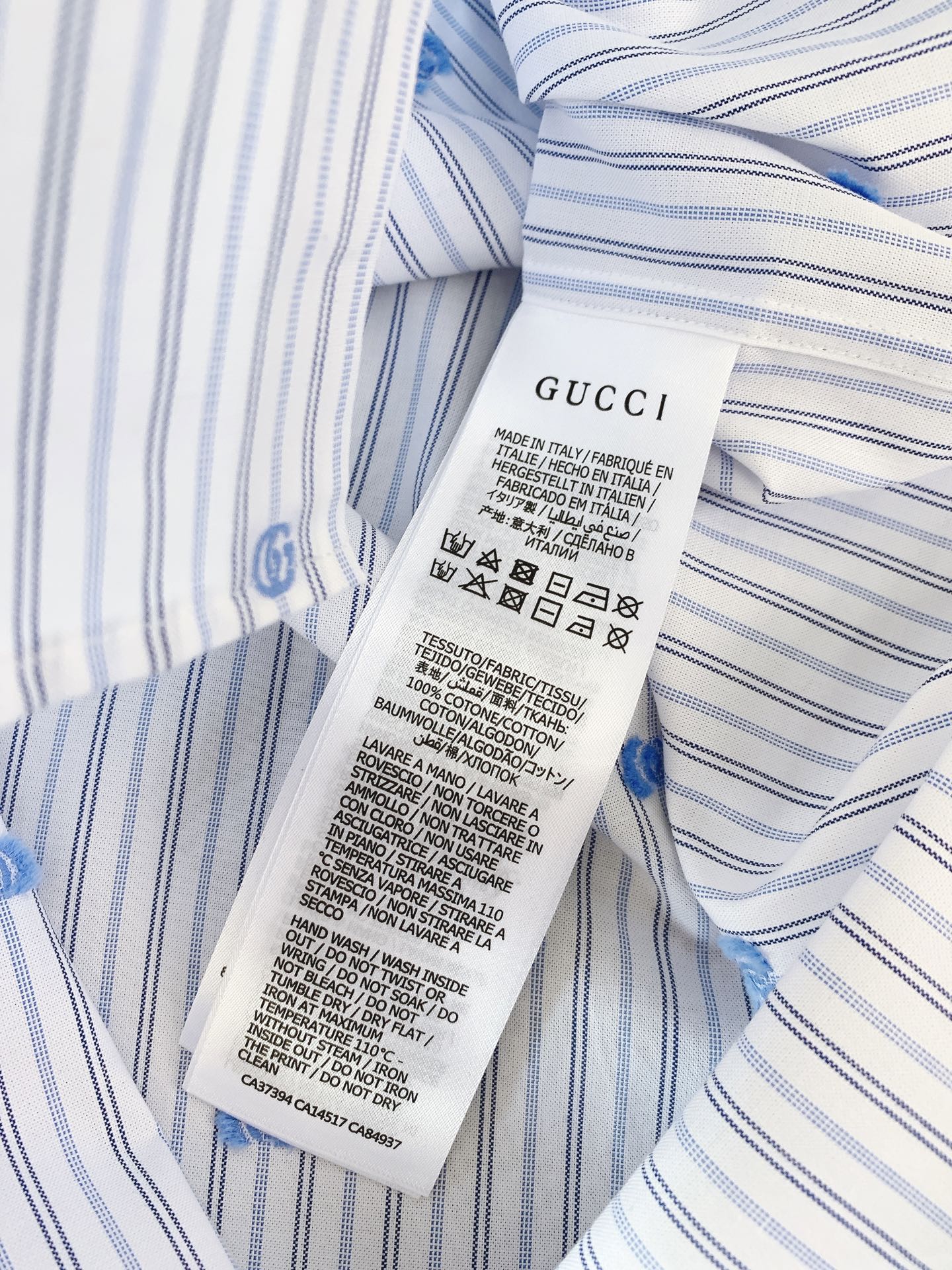 Gucci 古驰 蓝条纹GG刺绣长袖衬衫👔 意大利精制100%高支棉面料，布面平整细腻，透气清爽，自带挺括质感，上身不易