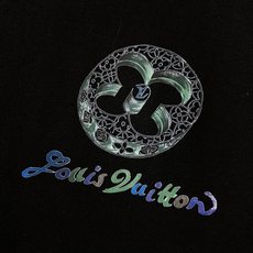 LouisVuitton 路易威登 2026SS春夏新品 艺术四叶草彩绘短袖👕精选高克重纯棉料子,上身软糯舒适同时版型足 LouisVuitton 路易威登 2026SS春夏新品 艺术四叶草彩绘短袖👕精选高克重纯棉料子,上身软糯舒适同时版型足