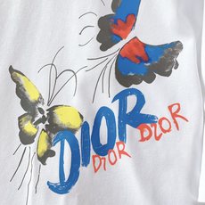 Dior Homme 迪奥·桀傲 2026SS春夏新品 蝴蝶涂鸦短袖T恤👕 高支重磅纯棉料子,上手就能感受到扎实质感,透 Dior Homme 迪奥·桀傲 2026SS春夏新品 蝴蝶涂鸦短袖T恤👕 高支重磅纯棉料子,上手就能感受到扎实质感,透