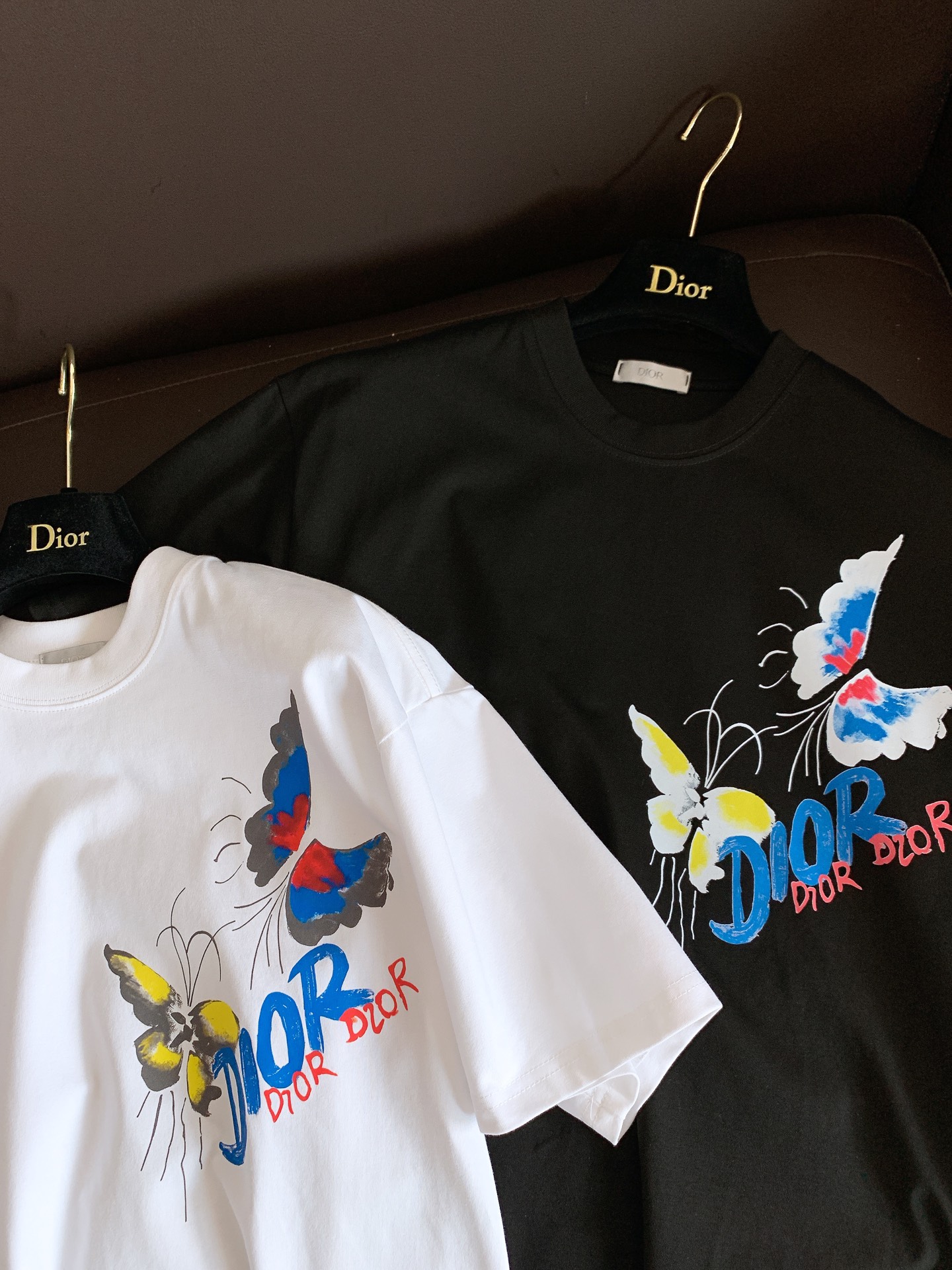Dior Homme 迪奥·桀傲 2026SS春夏新品 蝴蝶涂鸦短袖T恤👕 高支重磅纯棉料子，上手就能感受到扎实质感，透