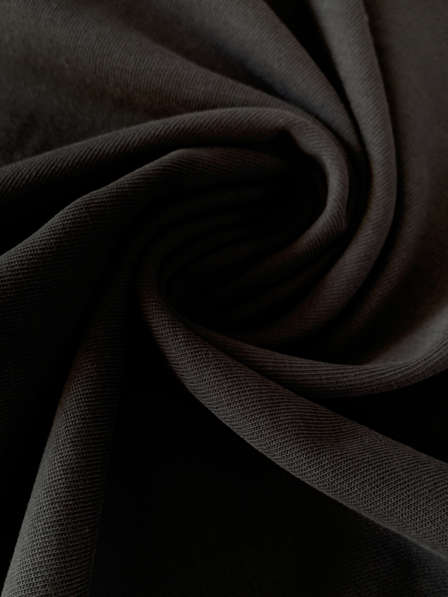 ARCTERYX 始祖鸟 2026SS春夏新品 刺绣标识短袖T恤👕甄选高品质重磅棉质面料，触感柔软透气，上身垂感十足，夏