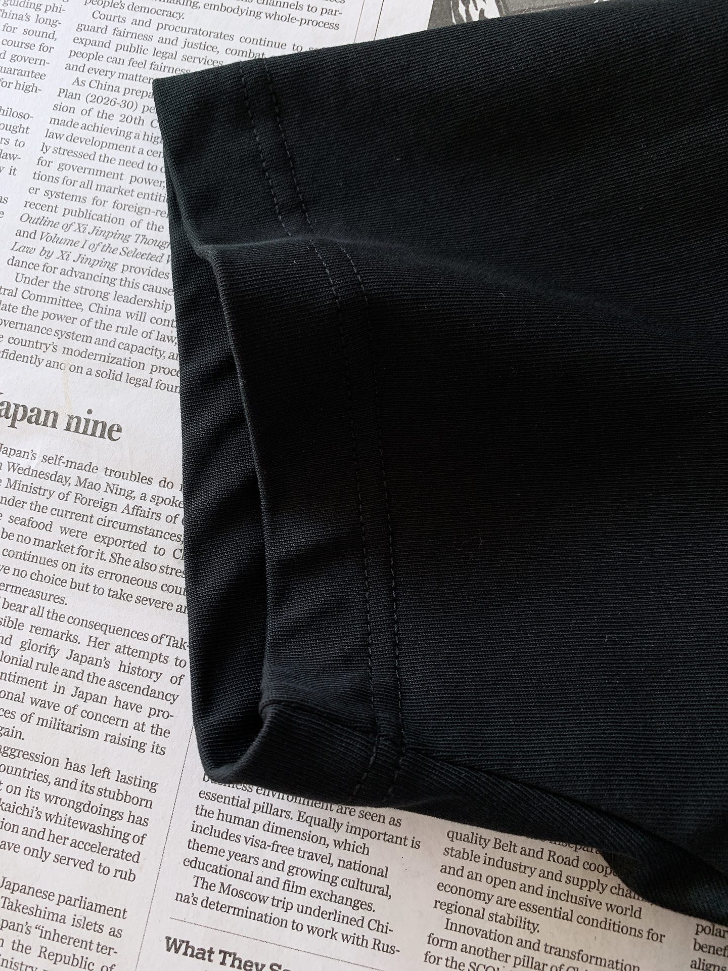ARCTERYX 始祖鸟 2026SS春夏新品 刺绣标识短袖T恤👕甄选高品质重磅棉质面料，触感柔软透气，上身垂感十足，夏