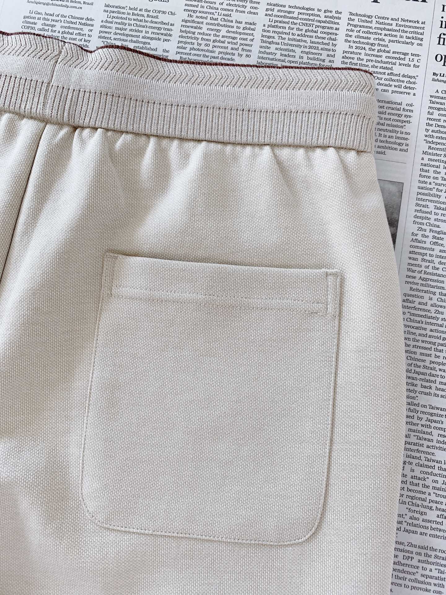 LoroPiana L.P FW早秋新品 Loro piana轻奢休闲直筒长裤👖 把舒适与高级感揉进一条裤子里 高品质针 LoroPiana L.P FW早秋新品 Loro piana轻奢休闲直筒长裤👖 把舒适与高级感揉进一条裤子里 高品质针