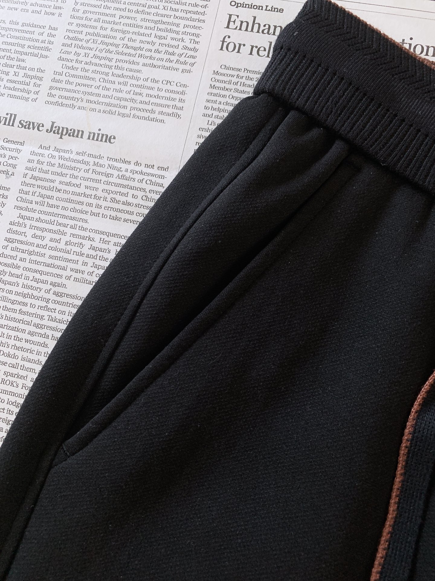 LoroPiana L.P FW早秋新品 Loro piana轻奢休闲直筒长裤👖 把舒适与高级感揉进一条裤子里 高品质针