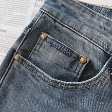 LouisVuitton 路易威登 2026FW早秋新品 复古水洗牛仔裤👖 重磅牛仔面料经过重工水洗打磨 柔和复古蓝调, LouisVuitton 路易威登 2026FW早秋新品 复古水洗牛仔裤👖 重磅牛仔面料经过重工水洗打磨 柔和复古蓝调,