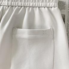 Maison Margiela MM6 马丁马吉拉 2026FW早秋新品 弯刀休闲卫裤👖 松弛感穿搭的天花板 高垂感针织 Maison Margiela MM6 马丁马吉拉 2026FW早秋新品 弯刀休闲卫裤👖 松弛感穿搭的天花板 高垂感针织