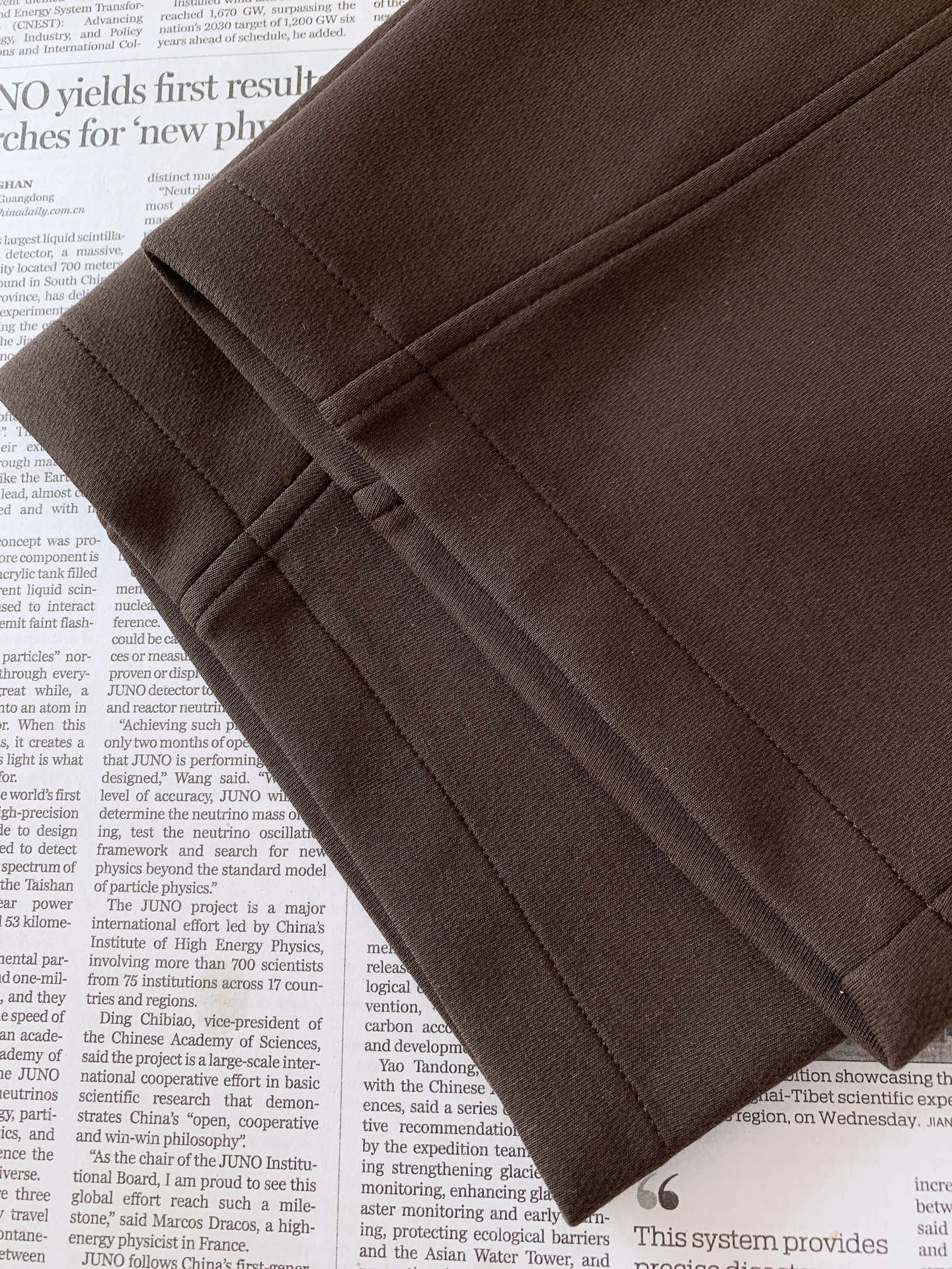 Maison Margiela MM6 马丁马吉拉 2026FW早秋新品 弯刀休闲卫裤👖 松弛感穿搭的天花板 高垂感针织