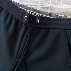 Dior Homme 迪奥·桀傲 2026FW早秋新品 经典蜜蜂🐝刺绣直筒休闲裤 高品质垂感针织面料,软糯亲肤,垂而不塌 Dior Homme 迪奥·桀傲 2026FW早秋新品 经典蜜蜂🐝刺绣直筒休闲裤 高品质垂感针织面料,软糯亲肤,垂而不塌