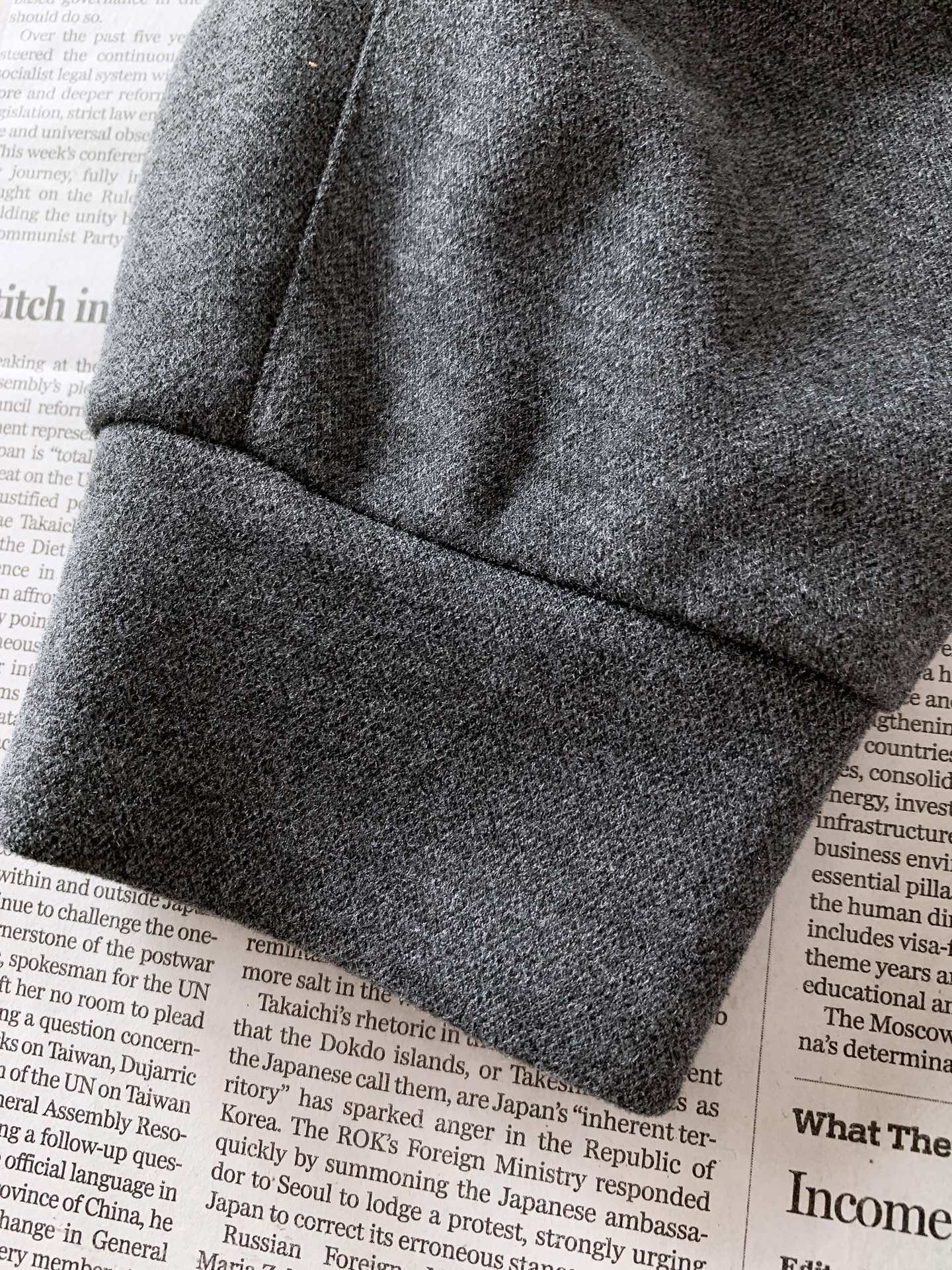 Ermenegildo Zegna 杰尼亚 2026FW早秋新品  翻领羊毛夹克外套🥼甄选高克重羊毛混纺高性能面料，触感