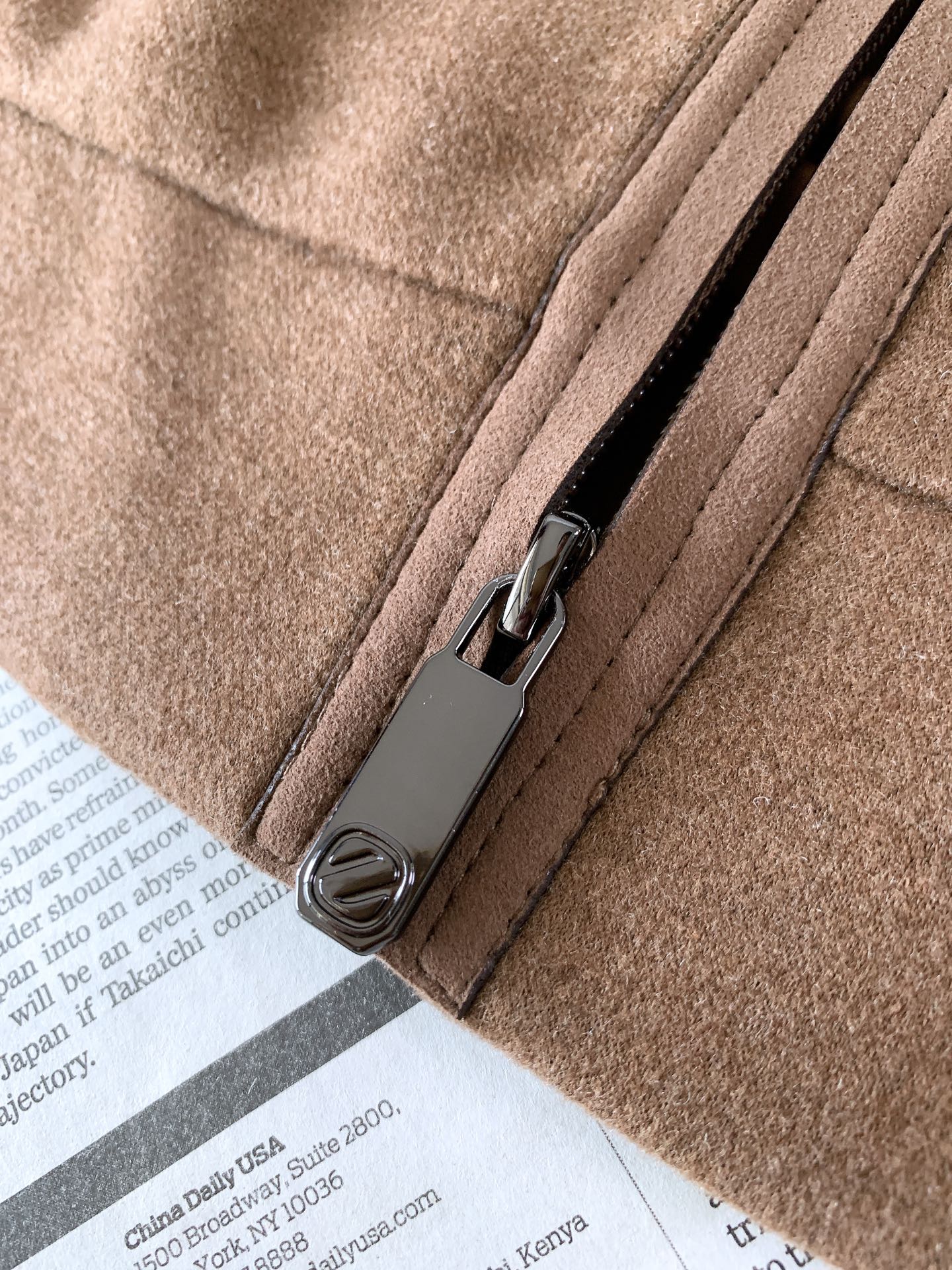 Ermenegildo Zegna 杰尼亚 2026FW早秋新品  翻领羊毛夹克外套🥼甄选高克重羊毛混纺高性能面料，触感