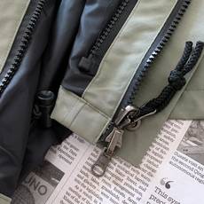 The North Face®北面 1990冲锋衣🥼 采用GORE‑TEX专业户外面料,具备硬核防水、防风、透气性能,面 The North Face®北面 1990冲锋衣🥼 采用GORE‑TEX专业户外面料,具备硬核防水、防风、透气性能,面