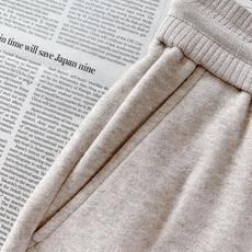 LoroPiana L.P FW早秋新品 Loro Piana高端休闲直筒裤,意式轻奢的代表之作!采用软糯高级的混纺针 LoroPiana L.P FW早秋新品 Loro Piana高端休闲直筒裤,意式轻奢的代表之作!采用软糯高级的混纺针