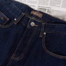 LoroPiana L.P FW早秋新品 Loro Piana原色牛仔长裤👖意式低调奢华的代表款。重磅原色丹宁面料质感 LoroPiana L.P FW早秋新品 Loro Piana原色牛仔长裤👖意式低调奢华的代表款。重磅原色丹宁面料质感