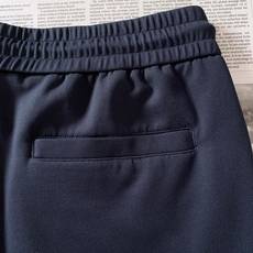 Isaia 伊塞亚 FW早秋新品 时尚休闲套装🥼 采用高端珠地针织面料,肌理细腻透气,触感软糯垂顺,抗皱不易起球,兼顾 Isaia 伊塞亚 FW早秋新品 时尚休闲套装🥼 采用高端珠地针织面料,肌理细腻透气,触感软糯垂顺,抗皱不易起球,兼顾