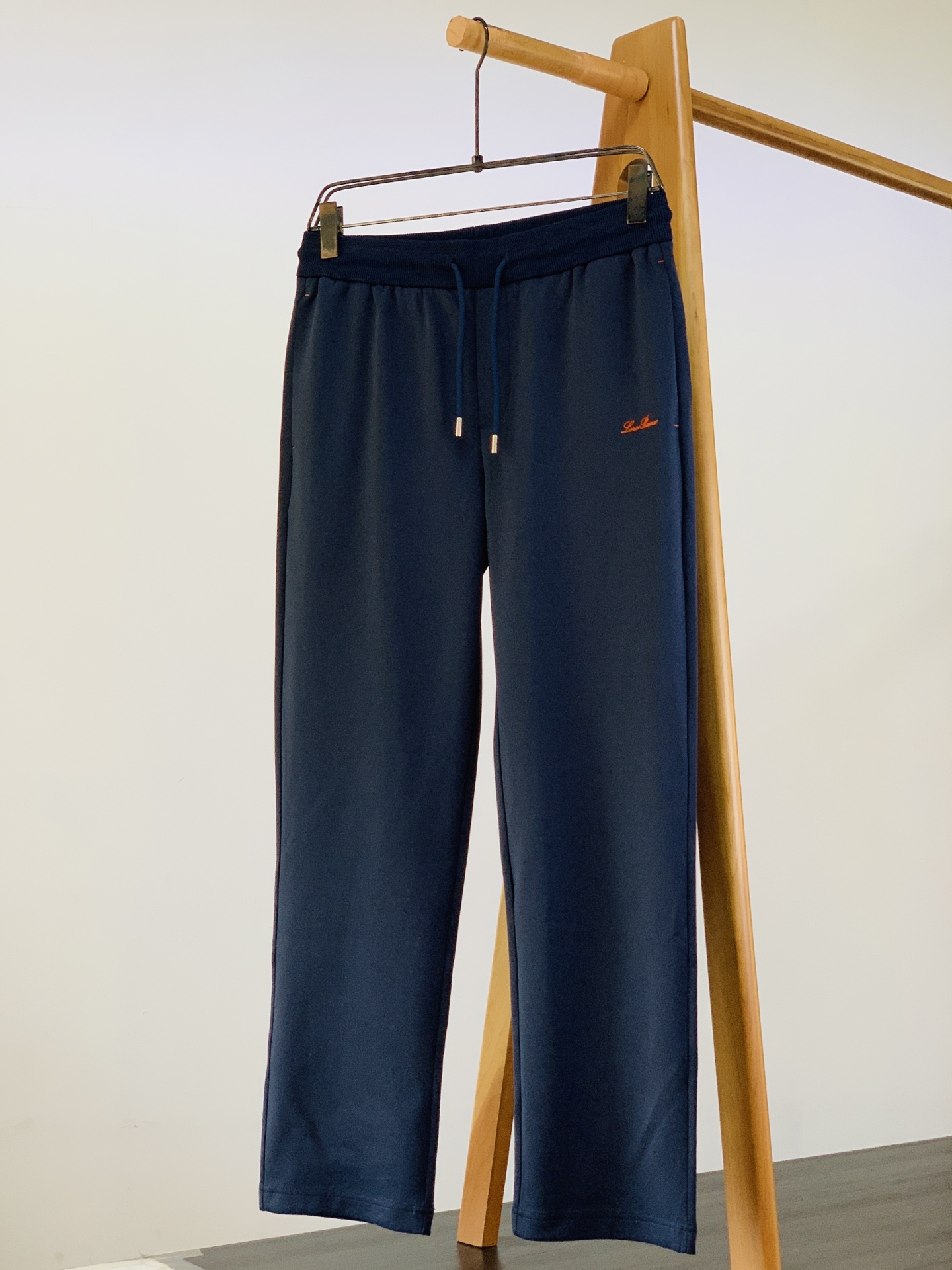 LoroPiana L.P FW早秋新品  Loro Piana休闲套装🥼甄选品牌高端针织混纺面料，面料垂感出色，触感细